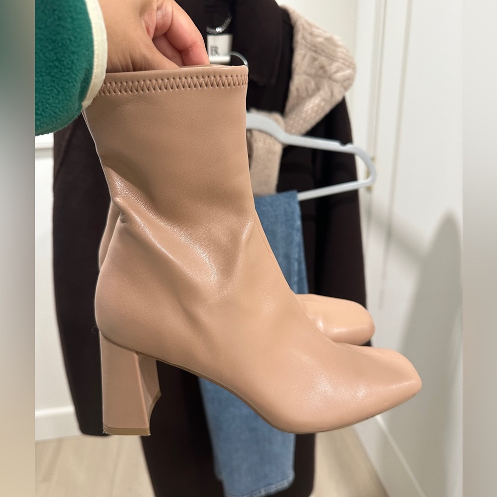 Steve Madden Harli Square Toe Bootie. Nude / Blush Tan in Vegan leather